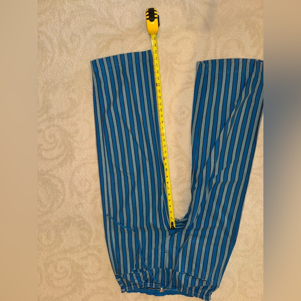 Blue striped wide leg pants. - Picture 5 of 7